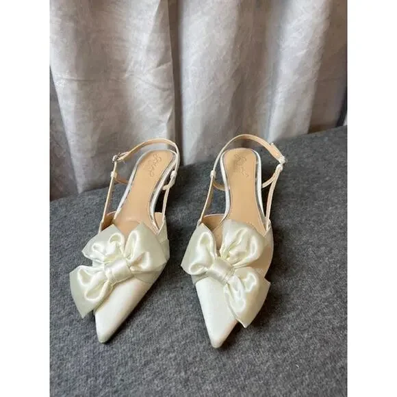 Jewel Badgley Mischka Shoshana Pointed Toe Sling Back Ivory Shoes Sz 8 - Picture 3 of 9